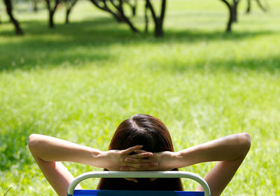 曼城客场击败修咸顿，领先优势稳定