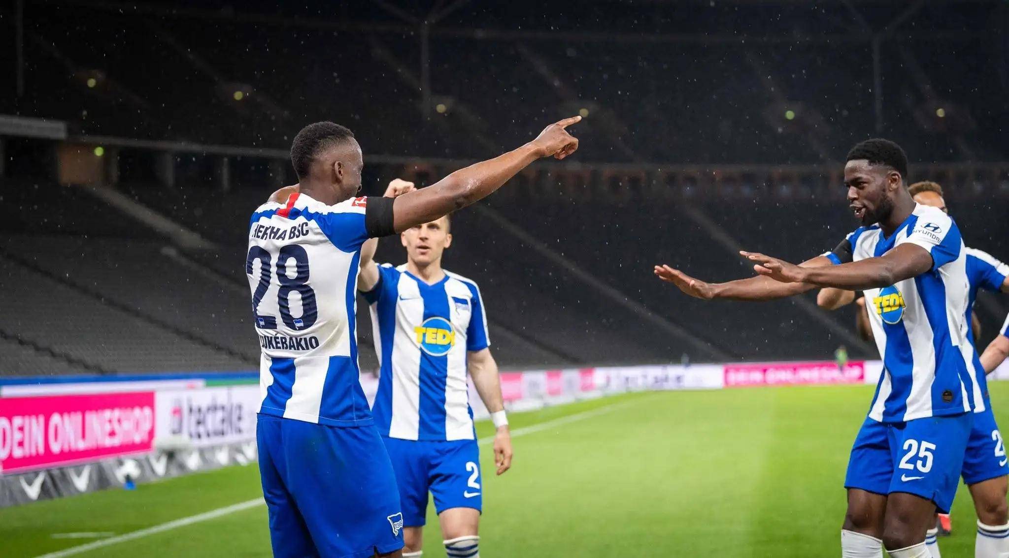 柏林赫塔客场击败对手,豪取三分 柏林赫塔客场击败对手,豪取三分