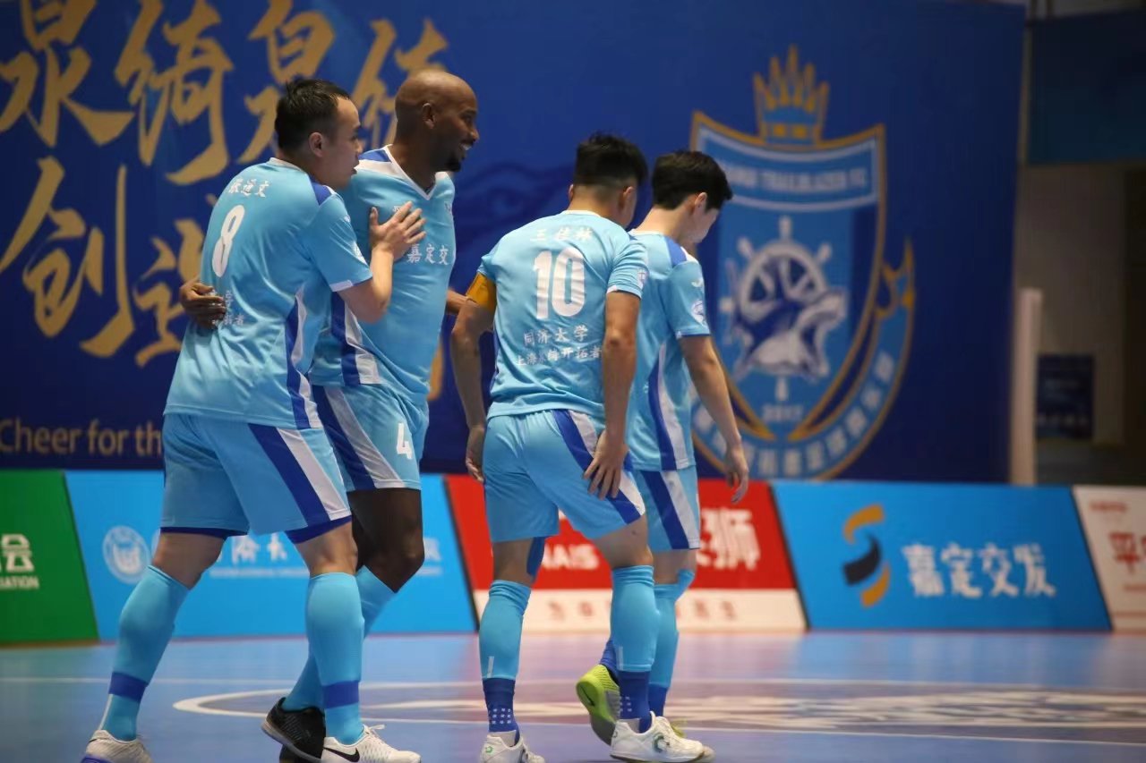 新赛季启动,球队大胜开门红,教练组备战严谨的简单介绍 新赛季启动,球队大胜开门红,教练组备战严谨的简单介绍