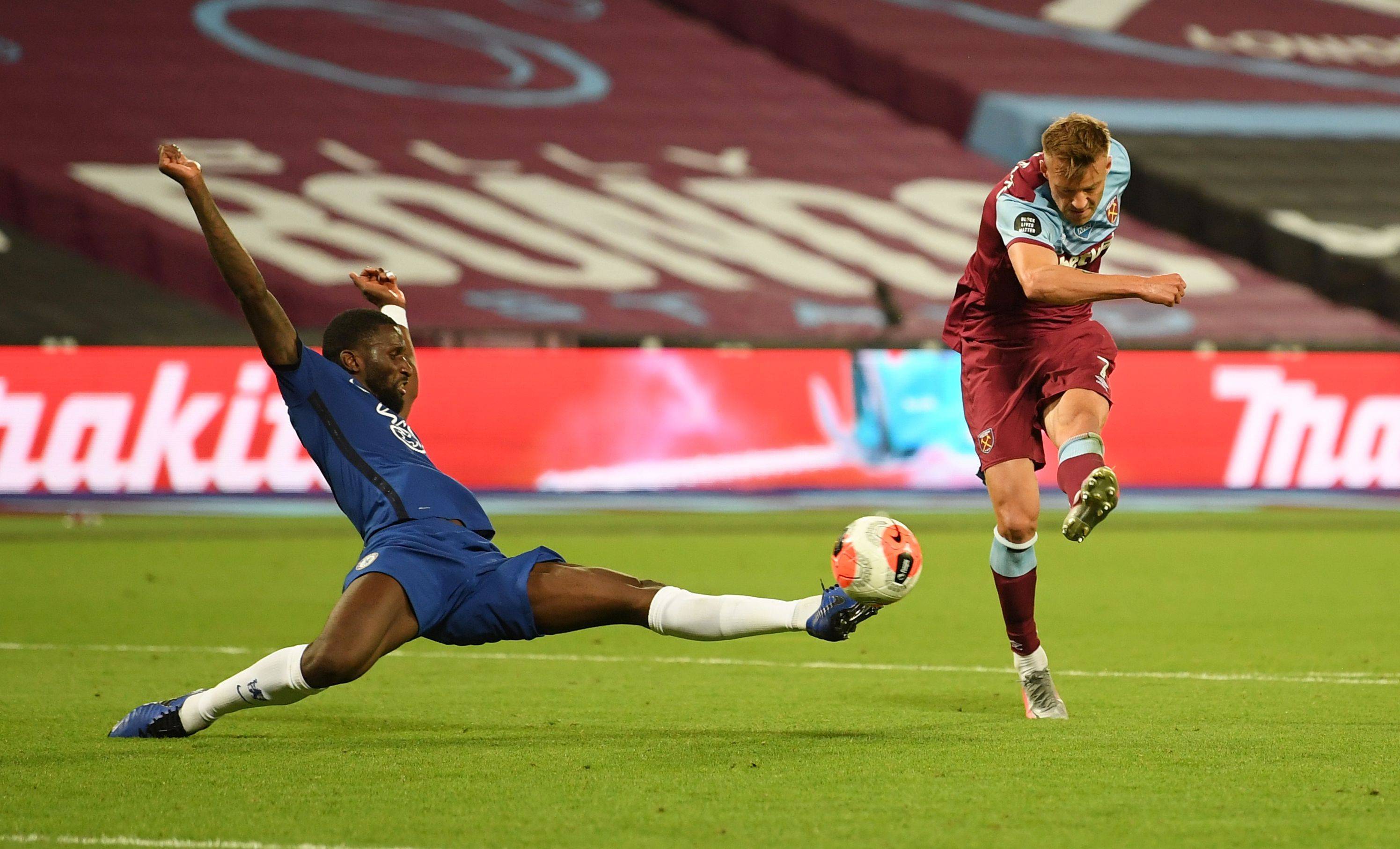 aoa体育课程-包含西汉姆联客场战平沃特福德，难分高下的词条