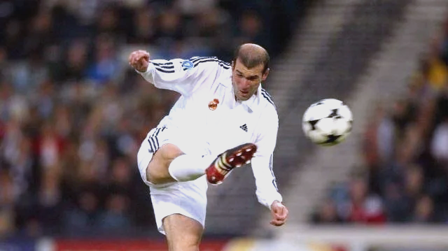 aoa体育视频-皇马逆袭成功，奇迹晋级欧冠淘汰