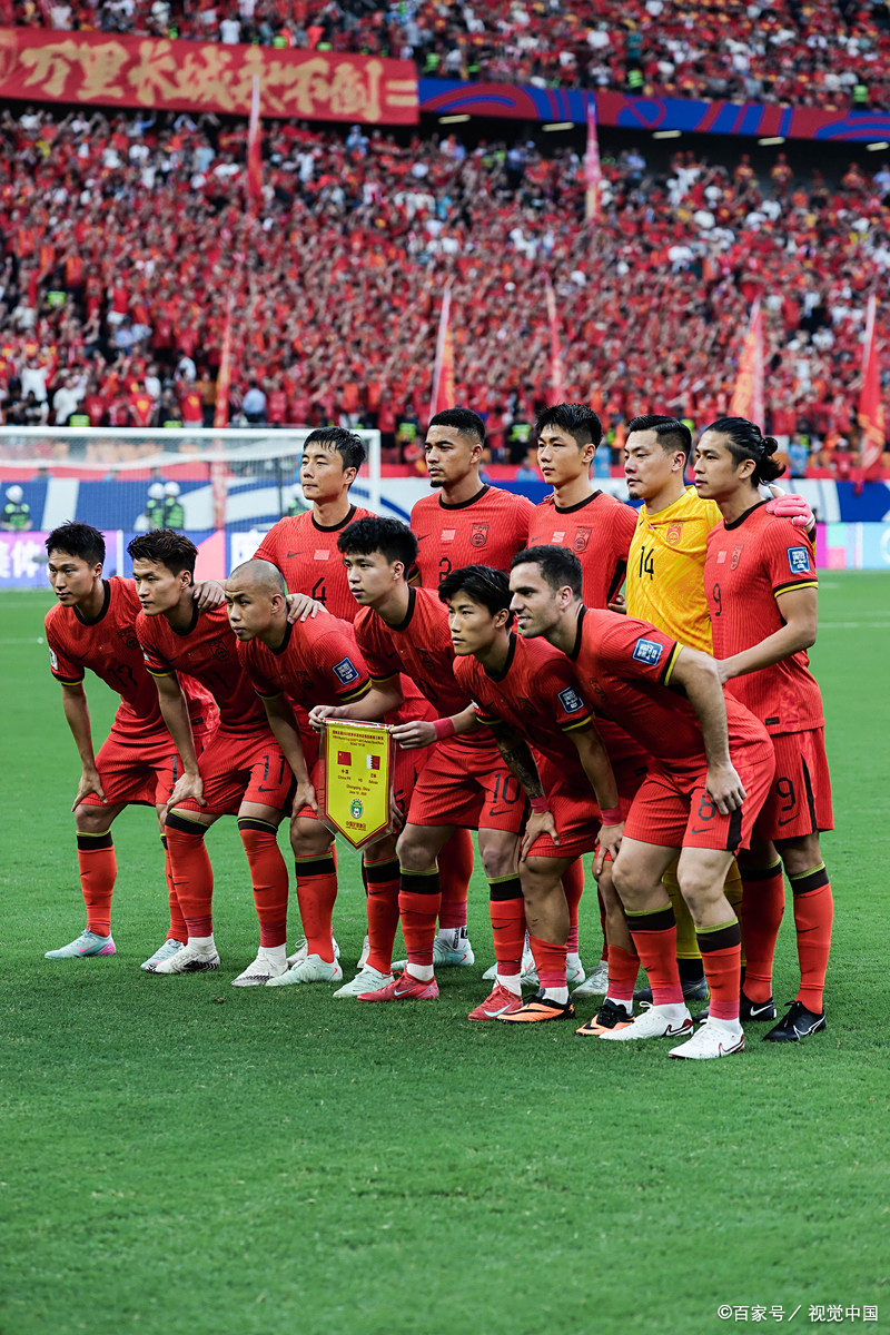 阿联酋足球锦标赛精彩进程,优胜队伍傲视群雄的简单介绍 阿联酋足球锦标赛精彩进程,优胜队伍傲视群雄的简单介绍