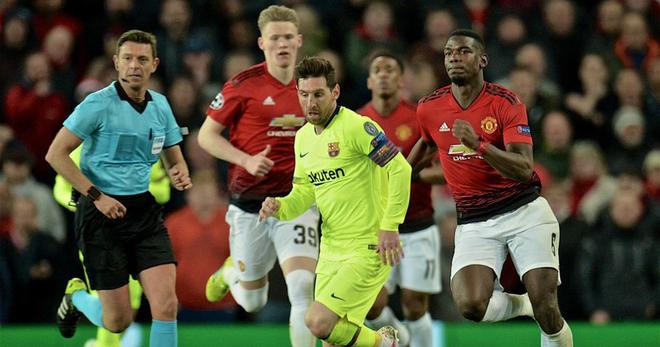 aoa体育直播-进攻端火力全开，场上火药味十足