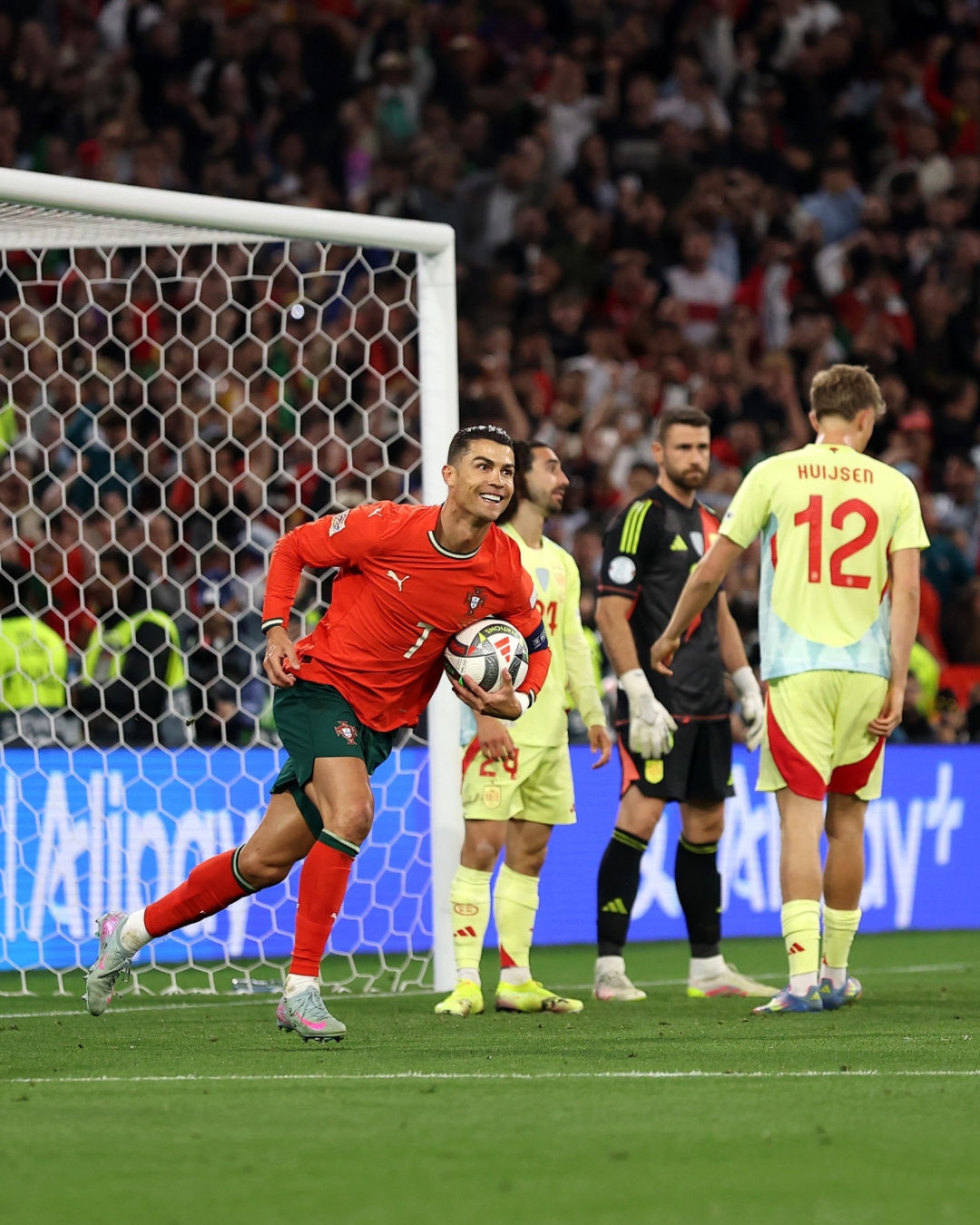 精彩盛宴!欧预赛激情上演!的简单介绍 精彩盛宴!欧预赛激情上演!的简单介绍