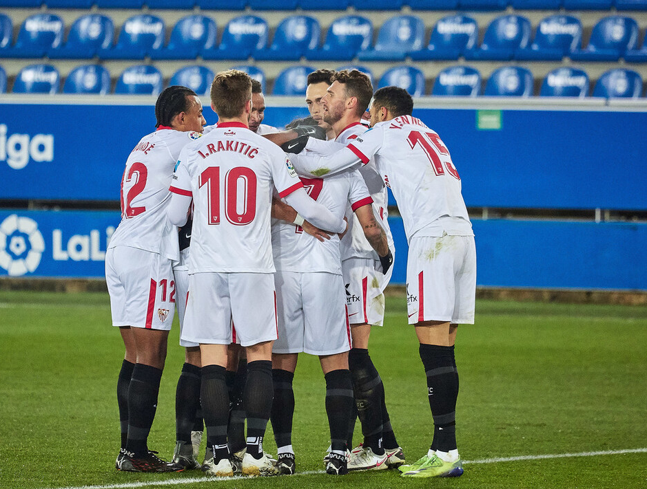 aoa体育直播-塞维利亚全队状态回暖，欲冲击欧冠资格的简单介绍