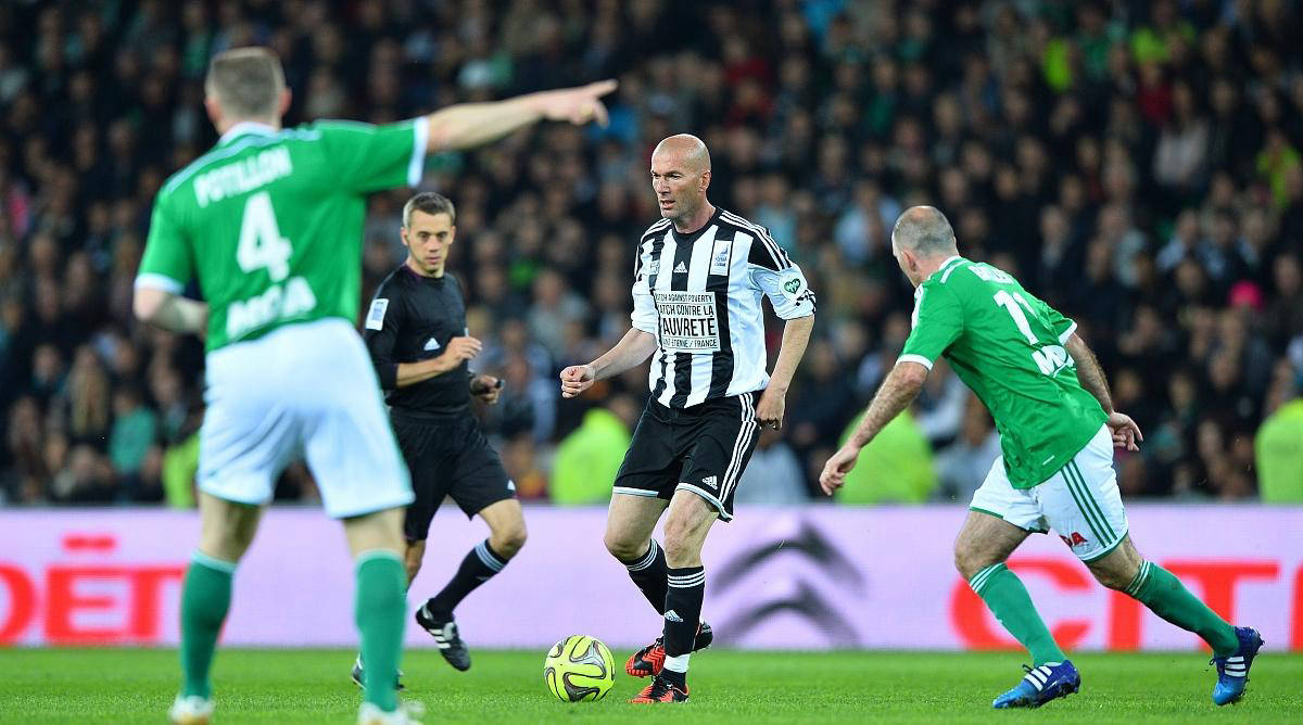 圣埃蒂安挑战尼斯,争夺联赛前列位置的简单介绍 圣埃蒂安挑战尼斯,争夺联赛前列位置的简单介绍